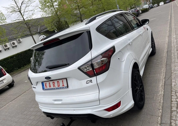 Ford Kuga cena 65900 przebieg: 187000, rok produkcji 2018 z Szczecin małe 781